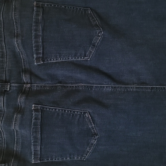 Women's skirt - Picture 2 of 4